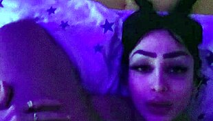 HD video of Neyla Kimy - Egyptian escort - giving head to big cock