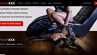 Wendi Williams, the interracial fetish queen, commands a blowjob.