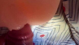 I pleasure my tight vagina in 3D