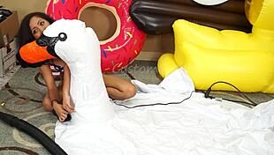 syrena inflates inflatable pool toys