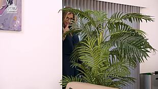 ดูดควยลูกเลี้ยงใหม่ก่อนเขากลับบ้าน Cory Chase เล่าถึงเรื่องต้องห้าม