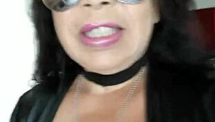 Stepsis Demands My Undivided Attention With Joey White!