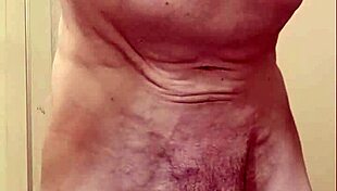 In this hot live webcam show, the tranny goddess performs seductively.