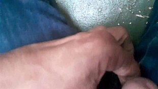 hey, i’m just a gay brasileiro jerking off in the woods, ok?