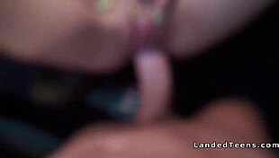 Русские школьницы трахаются жестко на публике