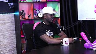 stripping ripped body after losing jerk off game - jefao oficial