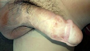 Фото20 тайландска мадама в горещо групово свършване.