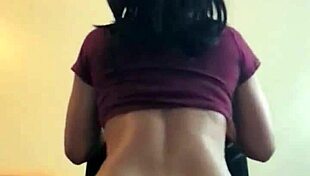 i's shakin' my ebony ass in lingerie