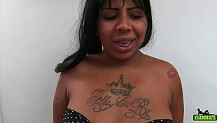 Patricia Lima's Shy Debut Performance