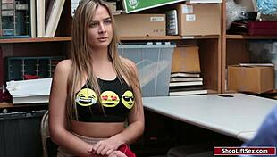 Thief fucks officer to avoid trouble 😏