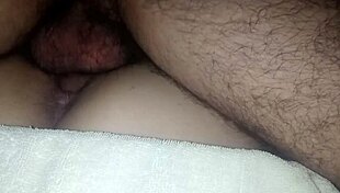 Gostosa moans on big dick! Pussy hardcore sex feels so good!