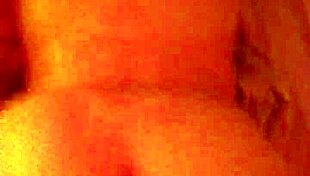 i tease with my huge venezuelan ass, begging for it hard.