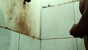 Enjoyable gay solo play session