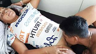 Yoğun masaj kayınvalidenin azgın amını yalamaya dönüşüyor