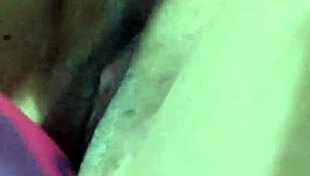 I was masturabting so hard, it felt amazin