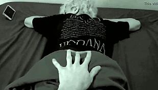 Brazilian crossdresser presents minnie mimo in a captivating shemale display