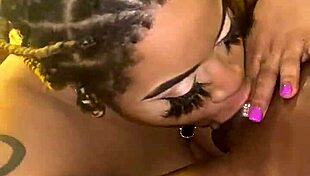 Ebony Slut Gives Best Blowjob With Fat Lips