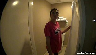 Parisian Big tit's solo trip to Sacramento