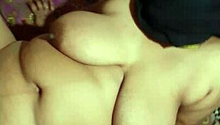 Big Ass Desi Girlfriend Fucked Hard by Bollywood Actor in Hotel Room