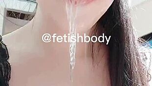 潮酷中国网红BDSM深喉训练，ASMR呕吐眼泪口水在束缚游戏中