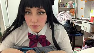 Does Komi-san love sucking and fucking her boyfriend in cosplay?