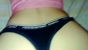 Colombian TikToker performs sentones and moans in full video online