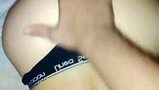 Colombian TikToker performs sentones and moans in full video online