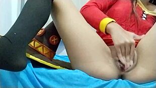 Megumin masturbates pussy and cums deliciously 😍