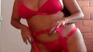 Cinthya Campos Masturbates Her Vagina Intensely