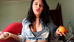 Sarah Rosa's steamy anal vlog session 😈