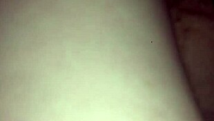 vietnamese wife with big ass in afternoon scene