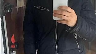 hey, wanna see this gay guy show his face?