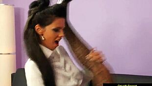 Gloryhole Lesbians Get Bukkake Facial!