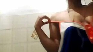 Wow, colombian teen masturbates for mexican webcam call!