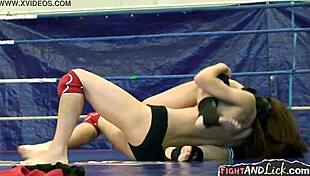 Wrestling Lesbian Babes Strapon Fucking Amateurs Catfight Fight European