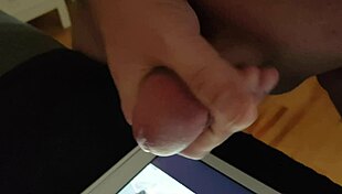 Tribute for njf123, loving this cumshot action! 😍