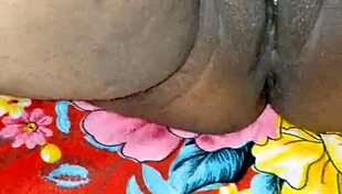 Mallu tante får fisse massage og sprøjter på nytårsaften