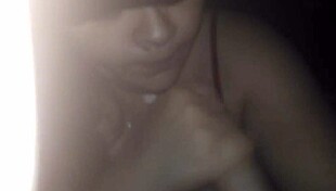 he pulls out his cum in this final oral cumshot scene