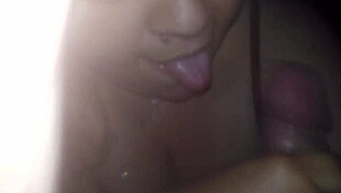 he pulls out his cum in this final oral cumshot scene