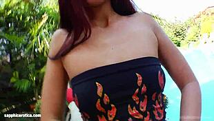 Watch Jane finger herself solo on Sapphix?