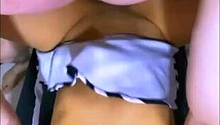 La estrecha secretaria de su jefe siempre parecía tan fría e inaccesible pero en cuanto se encontraban a solas en el apartamento se mostraba dispuesta a hacer cualquier cosa para complacerlo 😏