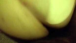 Big booty shakes in dance routine