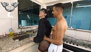 ครั้งแรกกับควยใหญ่