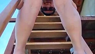 lisa aranha was sensualizing and almost fell down the stairs