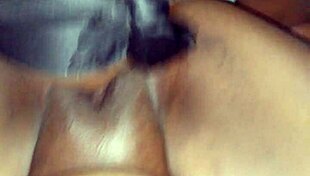 eating my side chick while she sucks me off