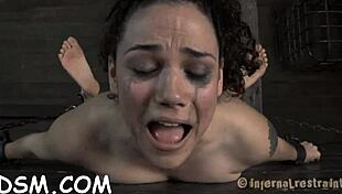 Brunette slave gets demeaning blowjob in shackles 😈