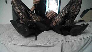Watch this pantyhose masturbation video?