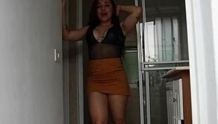 I's masturbatin' my big tits on webcam