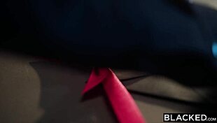 i crave isiahs big black cock