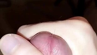 amateur fast masturbation on a chair